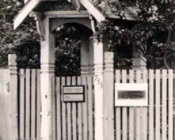 Glenferrie Trail - Medicine Gate