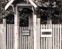 Glenferrie Trail - Medicine Gate 