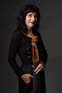 Laura Vaughan 