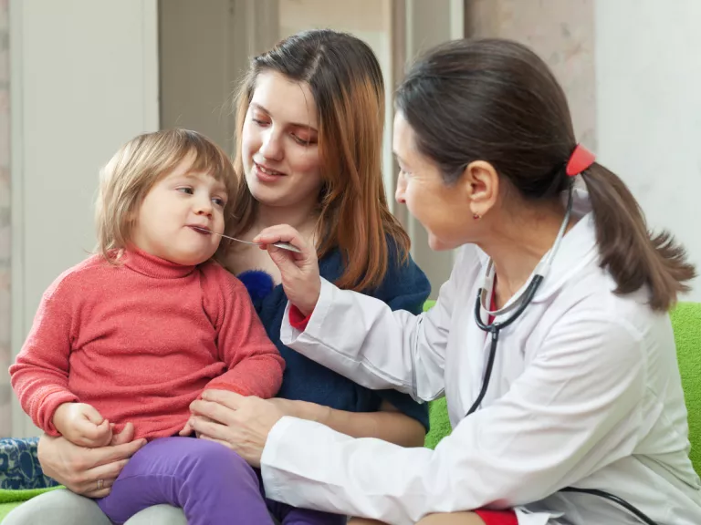 A parent, child and maternal child health nurse