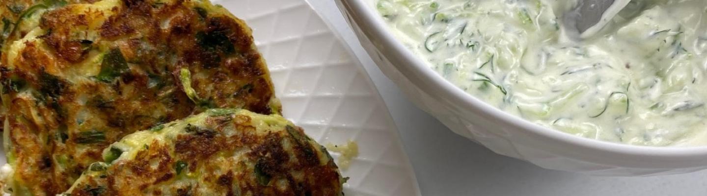 Zucchini Fritters with yoghurt sauce