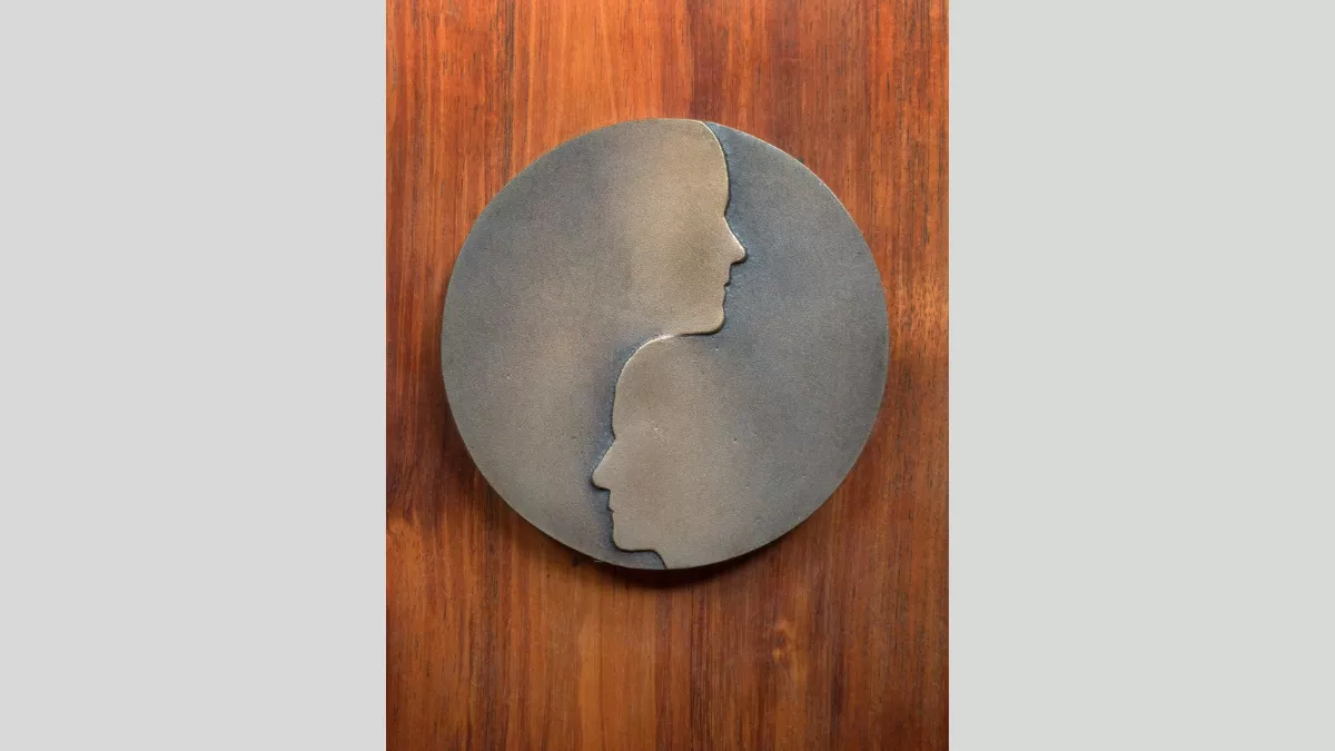 Difference of Opinion sculpture by Michael Meszaros