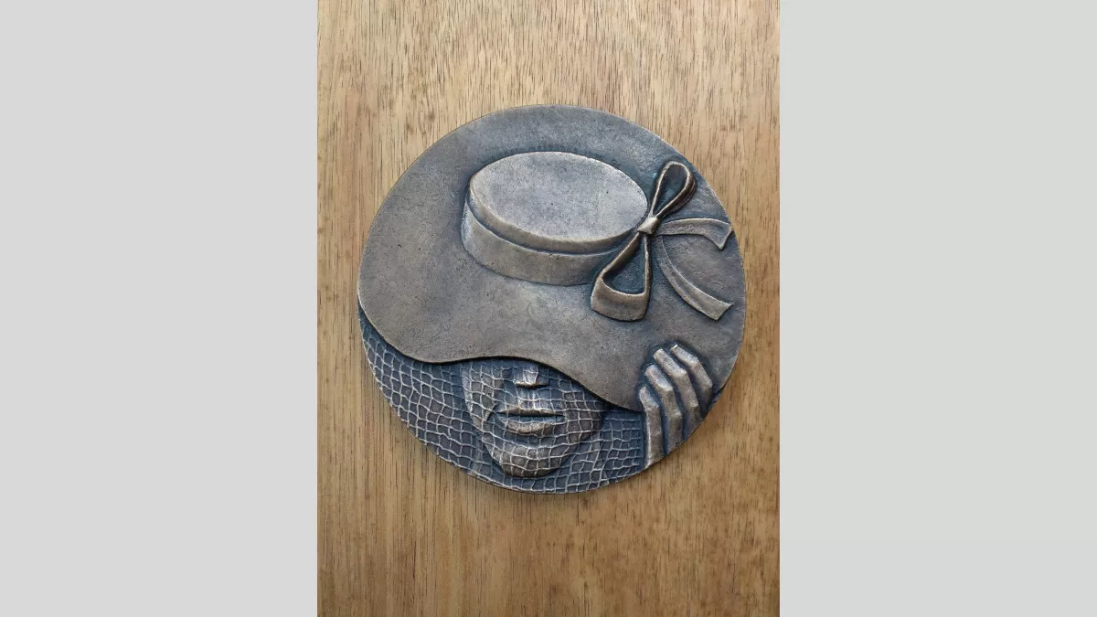 The Hat sculpture by Michael Meszaros